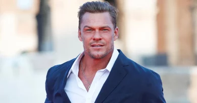 Alan Ritchson Net Worth, Biography, Wiki, Age, Height